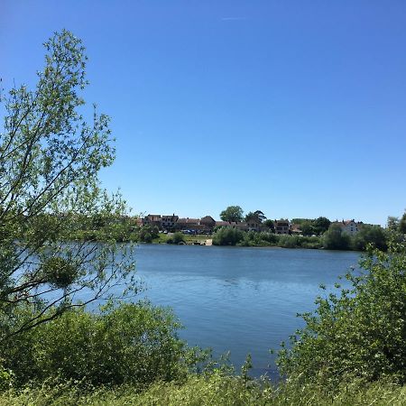 לינה וארוחת בוקר Vétheuil En Bord De Seine מראה חיצוני תמונה