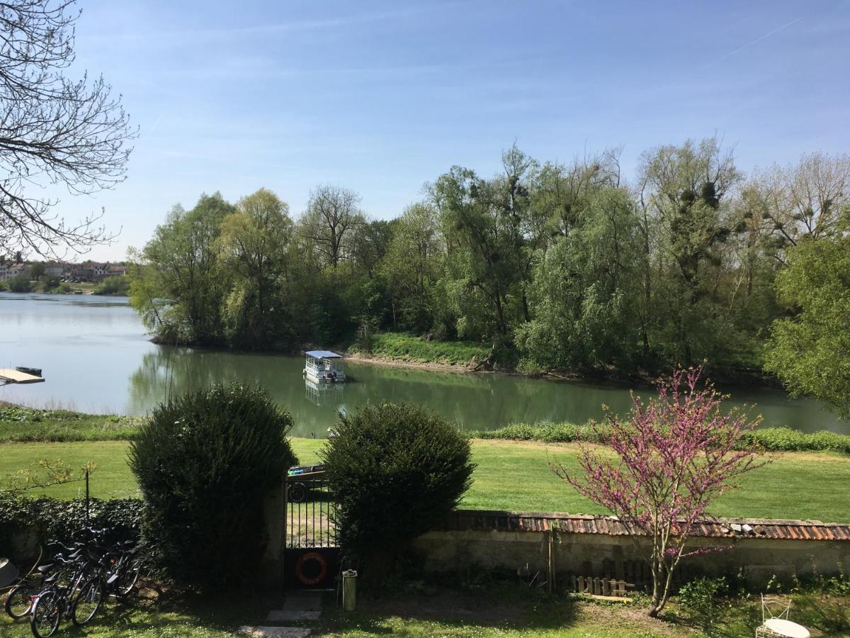 לינה וארוחת בוקר Vétheuil En Bord De Seine מראה חיצוני תמונה